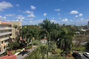 10720 NW 66th St, Doral, FL 33178 - Photo 4