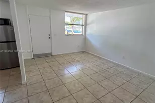 1801 S Treasure Dr, North Bay Village, FL 33141 - Photo 44