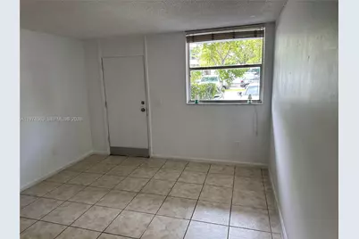 1801 S Treasure Dr #102, North Bay Village, FL 33141 - Photo 6