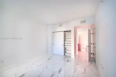 16385 Biscayne Blvd #417, North Miami Beach, FL 33160 - Photo 8