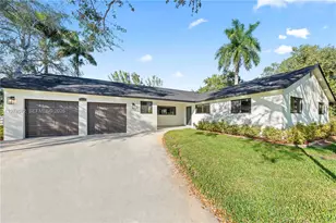 15131 SW 31st Ct, Davie, FL 33331 - Photo 2