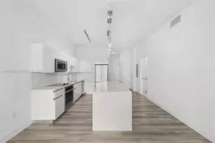 101 Diplomat Pkwy, Hallandale Beach, FL 33009 - Photo 14