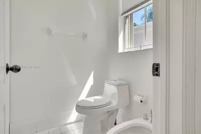 849 NW 136th Ave, Miami, FL 33182 - Photo 22