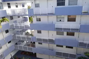 1801 S Treasure Dr, North Bay Village, FL 33141 - Photo 20