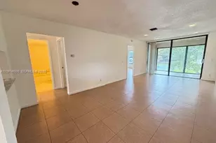 207 Lake Pointe Dr, Oakland Park, FL 33309 - Photo 6