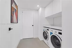 881 Ocean Dr, Key Biscayne, FL 33149 - Photo 22