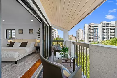 2600 Cardena St #PH4, Coral Gables, FL 33134 - Photo 46