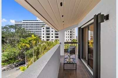 2600 Cardena St #PH4, Coral Gables, FL 33134 - Photo 14