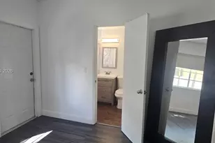 8430 Harding Ave, Miami Beach, FL 33141 - Photo 38