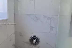 8430 Harding Ave, Miami Beach, FL 33141 - Photo 32