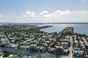 8430 Harding Ave, Miami Beach, FL 33141 - Photo 48