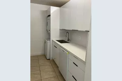 8240 SW 210th St #220, Cutler Bay, FL 33189 - Photo 20