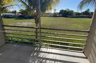 2775 Taft St, Hollywood, FL 33020 - Photo 8