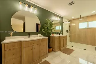 10461 SW 121st St, Miami, FL 33176 - Photo 28