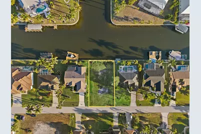 2623 SW 35th Ln, Cape Coral, FL 33914 - Photo 16