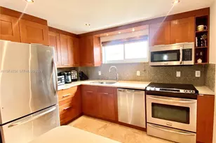 1750 James Ave, Miami Beach, FL 33139 - Photo 4