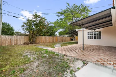 1381 W 63rd St, Hialeah, FL 33012 - Photo 56