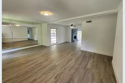 6900 NW 78th St, Tamarac, FL 33321 - Photo 14