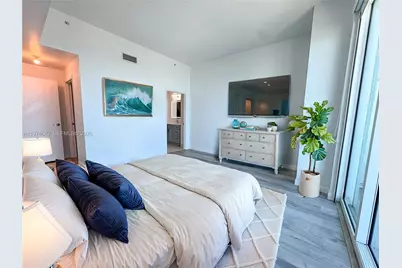 1900 N Bayshore Dr #4112, Miami, FL 33132 - Photo 22