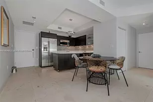 90 SW 3rd St, Miami, FL 33130 - Photo 10