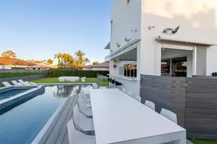 10181 NW 27th St, Doral, FL 33172 - Photo 86