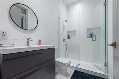 10181 NW 27th St, Doral, FL 33172 - Photo 56