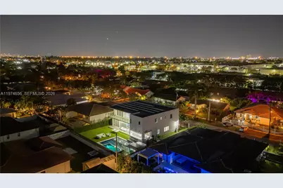 10181 NW 27th St, Doral, FL 33172 - Photo 18