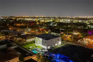 10181 NW 27th St, Doral, FL 33172 - Photo 18