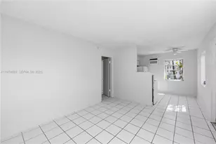 400 SE 31st St, Fort Lauderdale, FL 33316 - Photo 2