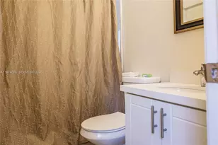 518 SW 15th Ave, Miami, FL 33135 - Photo 10