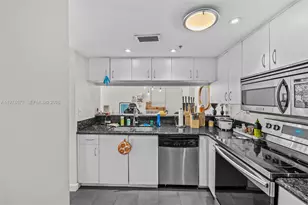 [Address not provided], Miami Beach, FL 33139 - Photo 6