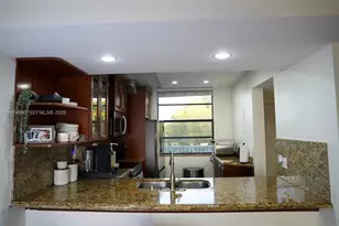 1709 Whitehall Dr, Davie, FL 33324 - Photo 10