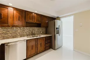 11 Island Ave, Miami Beach, FL 33139 - Photo 12