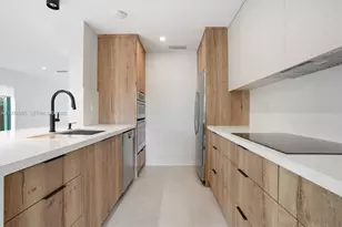 11959 SW 122nd Ct, Miami, FL 33186 - Photo 10