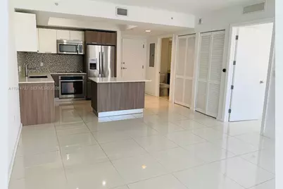 5252 NW 85th Ave #807, Doral, FL 33166 - Photo 6