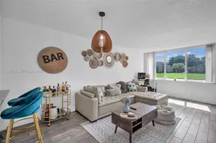 9431 Live Oak Pl, Davie, FL 33324 - Photo 6