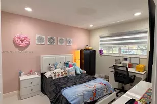 1461 NW 137th St, Miami, FL 33167 - Photo 16