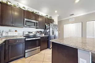 154 SE 23rd Terrace, Homestead, FL 33033 - Photo 10