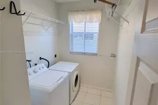 723 Juniper Ln, Weston, FL 33327 - Photo 22