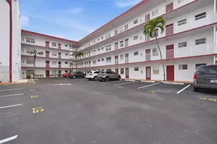 4270 NW 40th St, Lauderdale Lakes, FL 33319 - Photo 1