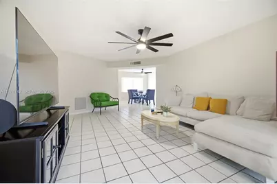 4270 NW 40th St #104, Lauderdale Lakes, FL 33319 - Photo 8