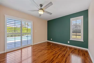 805 Bayside Ln, Weston, FL 33326 - Photo 18