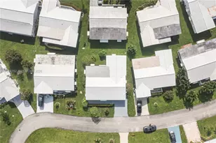 2106 Alfred Dr, Boynton Beach, FL 33426 - Photo 38