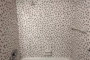 7545 E Treasure Dr, North Bay Village, FL 33141 - Photo 10