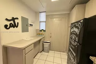 3660 NE 166th St, North Miami Beach, FL 33160 - Photo 8