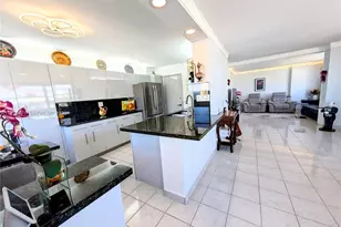 3161 S Ocean Dr, Hallandale Beach, FL 33009 - Photo 14