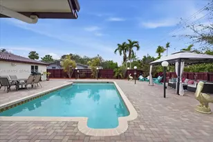 4925 Tyler St, Hollywood, FL 33021 - Photo 6