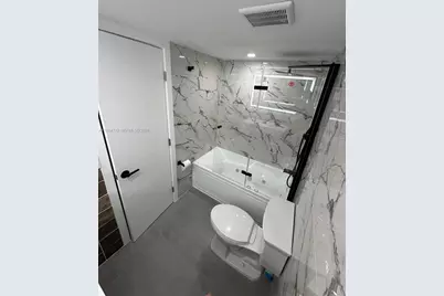 2500 NE 135th St #B103, North Miami, FL 33181 - Photo 26