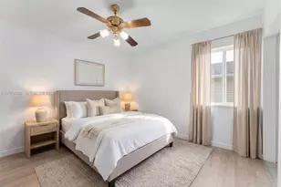 480 NE 109th St, Miami, FL 33161 - Photo 12