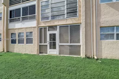 9001 Sunrise Lakes Blvd #109, Sunrise, FL 33322 - Photo 38